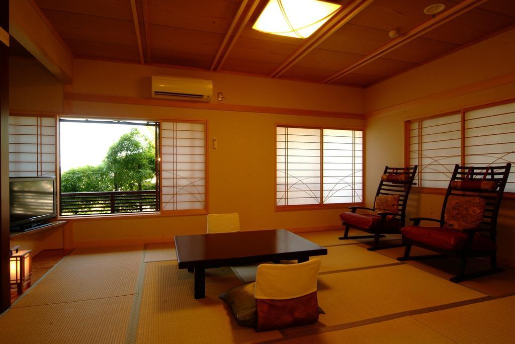 Yusakaso Ryokan